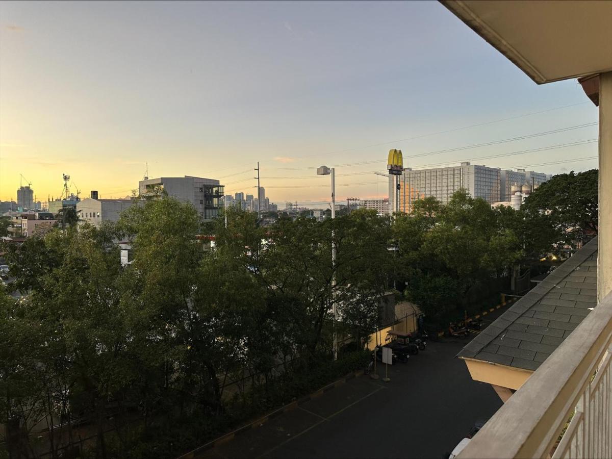 マニラ市East Ortigas Mansions By Maアパートメント エクステリア 写真
